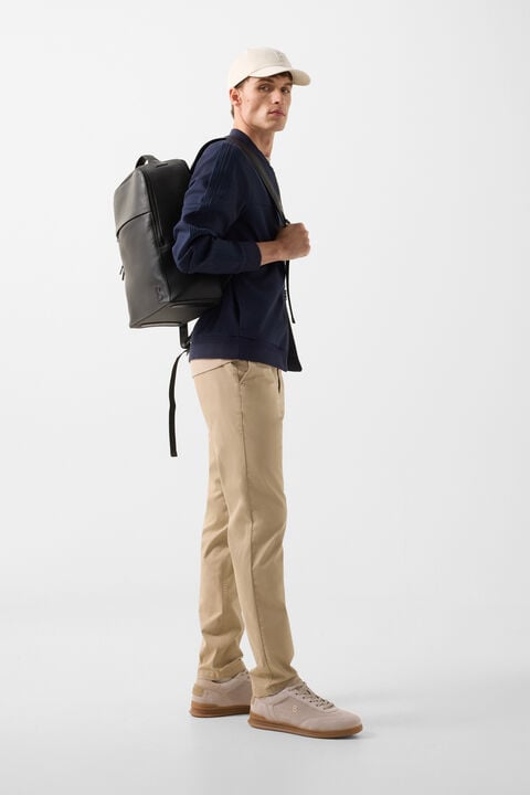 Kiroro Gero Backpack In Black