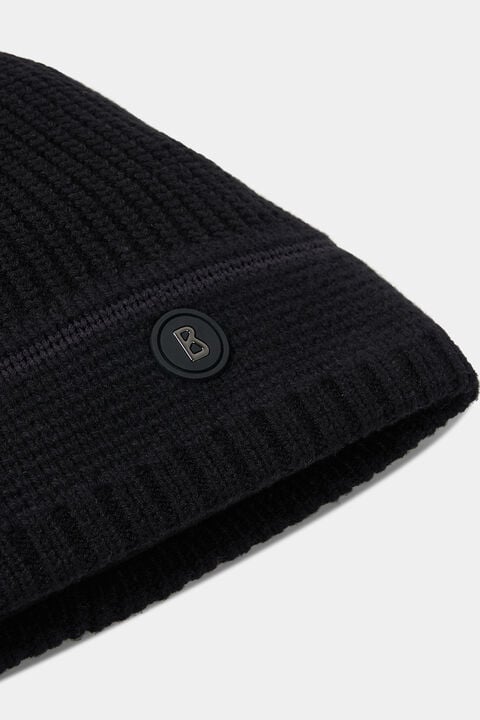 Enin Hat In Black