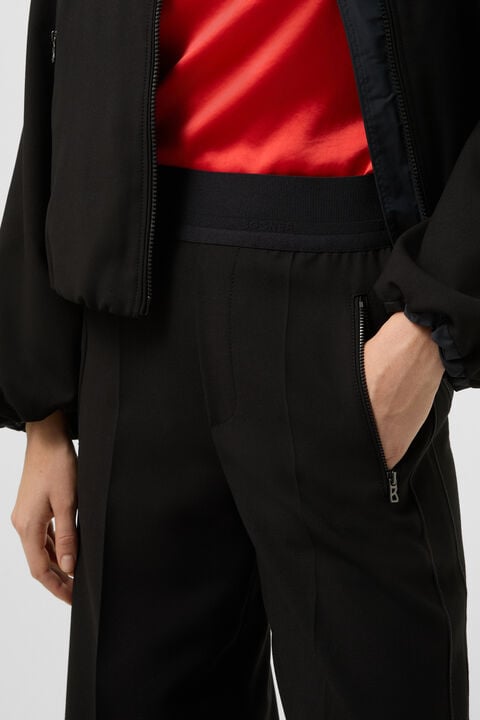 Ylvi Jersey Trousers In Black