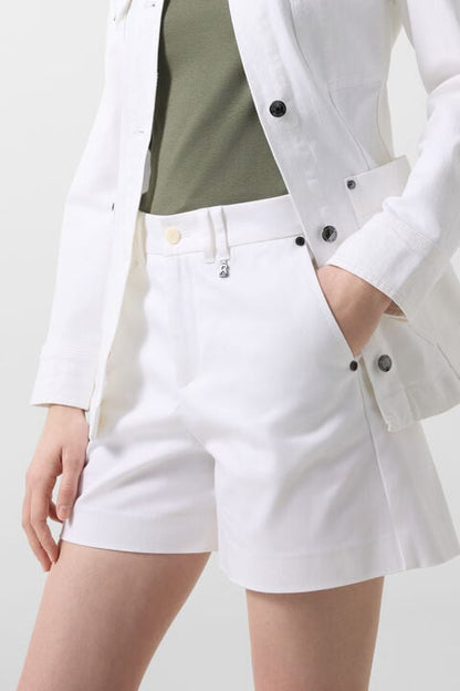 Lissy Shorts In White