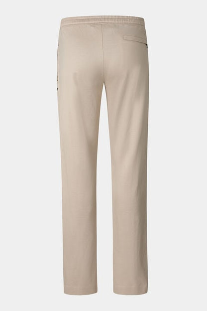 Rocky Joggers In Sand