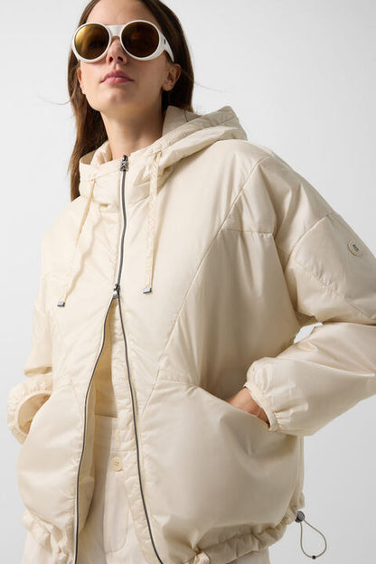 Beryll Lightweight Jacket In Cream