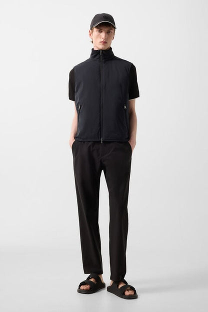 Jonny Lightweight Waistcoat In Black