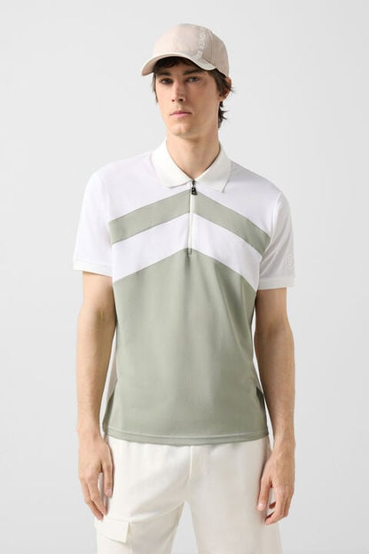 Cuno Functional Short-Sleeved Top In Eucalyptus/White