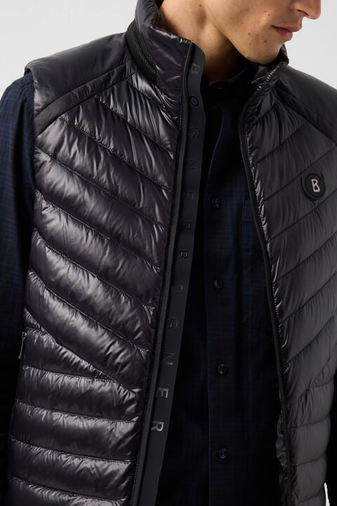 Lasse Lightweight Down Waistcoat In Black
